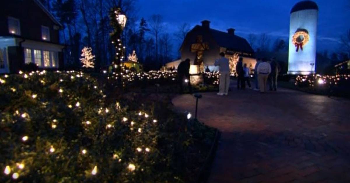 ‘Christmas at the Library’ returns to the Billy Graham Library QC Life