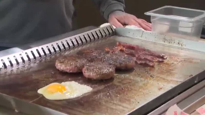 Making Moo & Brew’s signature sauce
